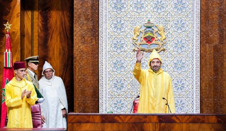 خطاب محمد السادس يشعل الجدل في إسبانيا.. اتهامات بشأن سبتة وانتقادات للتغيير الحكومي