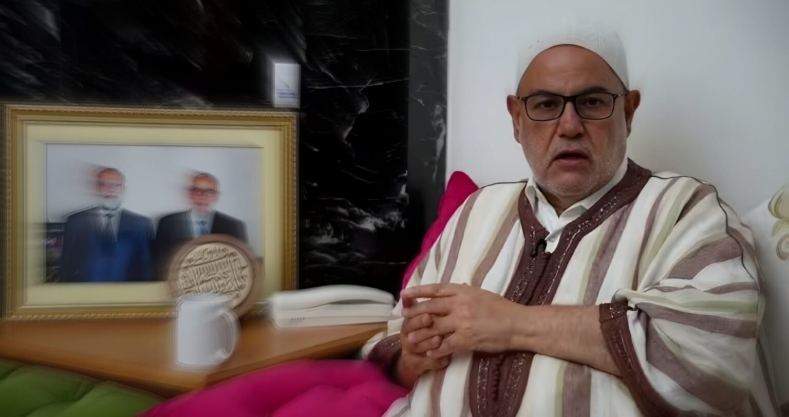 نصائح منتصف الليل… بنكيران يطل على جيل Z بين تفهّم المطالب والخوف من الانزلاق