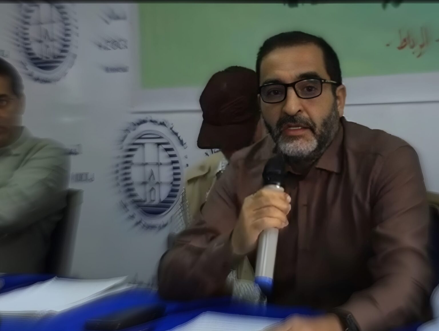 الإنصاف المؤجّل… قراءة في مرافعة محمد حقيقي عن الجرح المغربي المفتوح.. فيديو