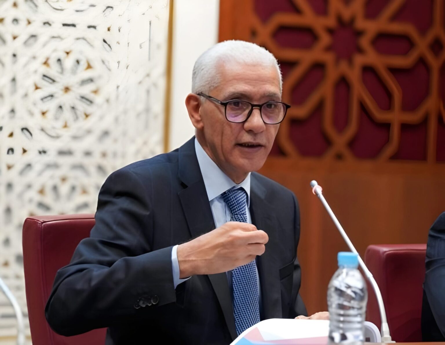 البرلمان المغربي يدخل عصر “اللايكات” التشريعية