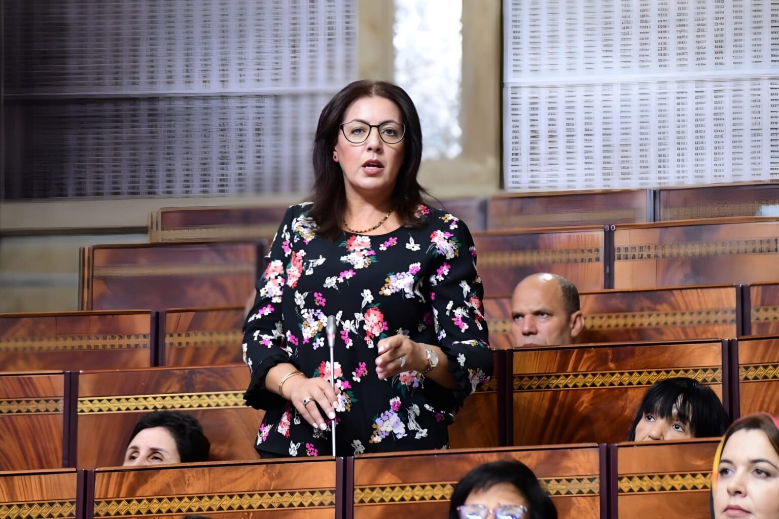 برلمانية تخلط بين الحصانة والمسح الإعلامي… وبين النقد والتشهير