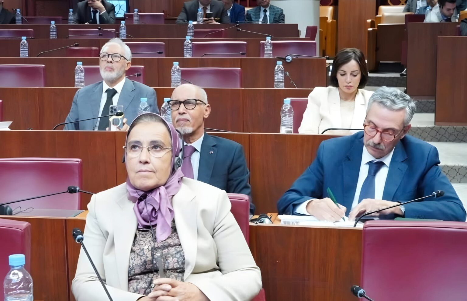 من التأمين الصحي إلى مصاريف الحج… برلمان الامتيازات يراجع دفتر المطالب