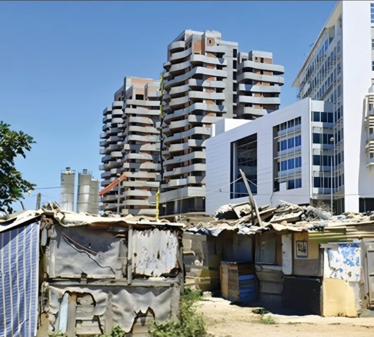 تقرير السعادة 2026… المرض والفقر والفساد: “الثالوث المر” الذي يكشف فجوة السعادة بين المواطنين ونخب الامتياز