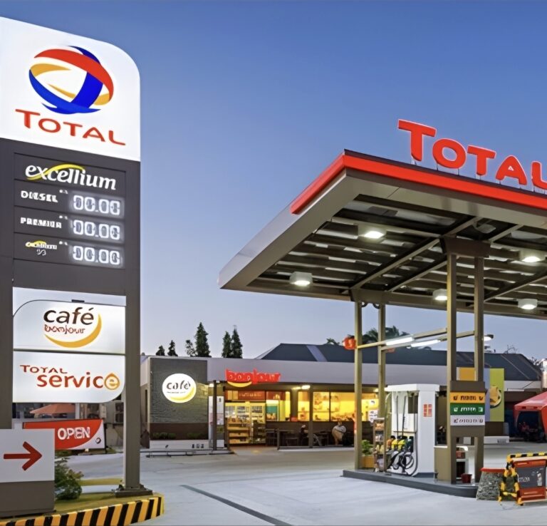 الرقص على إيقاع أزمة الوقود… “توتال” تحقق 851 مليون درهم في عام واحد