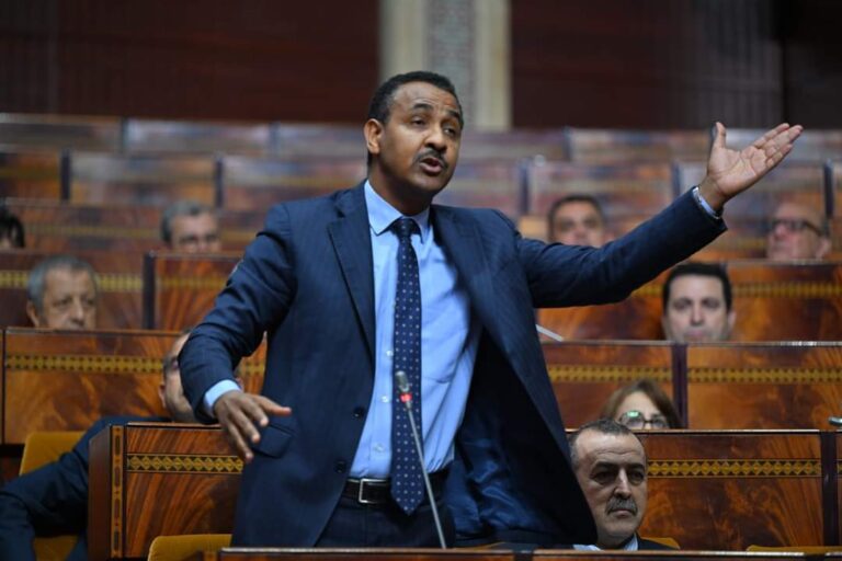 بين الغلاء والشناقة… شهيد يواجه الحكومة بواقع المغاربة الصادم