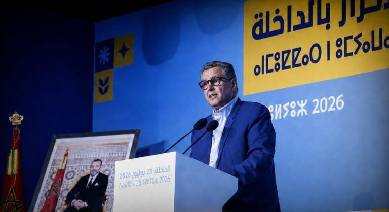 حرب «الميركاتو السياسي» تشتعل داخل الأغلبية بعد انضمام لقجع إلى «البام»… وأخنوش يرد: حنا ماشي فميركاتو!