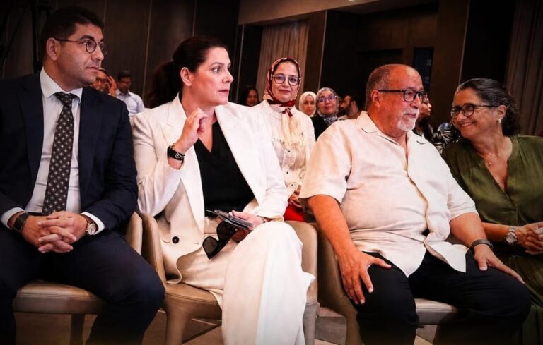 من أضواء المنصة الحزبية إلى اعتذار «الوعكة الصحية»… لماذا غابت المنصوري عن مواجهة أسئلة المغاربة؟