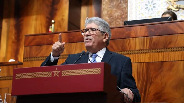 من هم أصحاب الـ90 ورقة الملغاة؟ أخطاء في التصويت أم رسائل سياسية ضد هندسة التحالف الحكومي الجديد؟